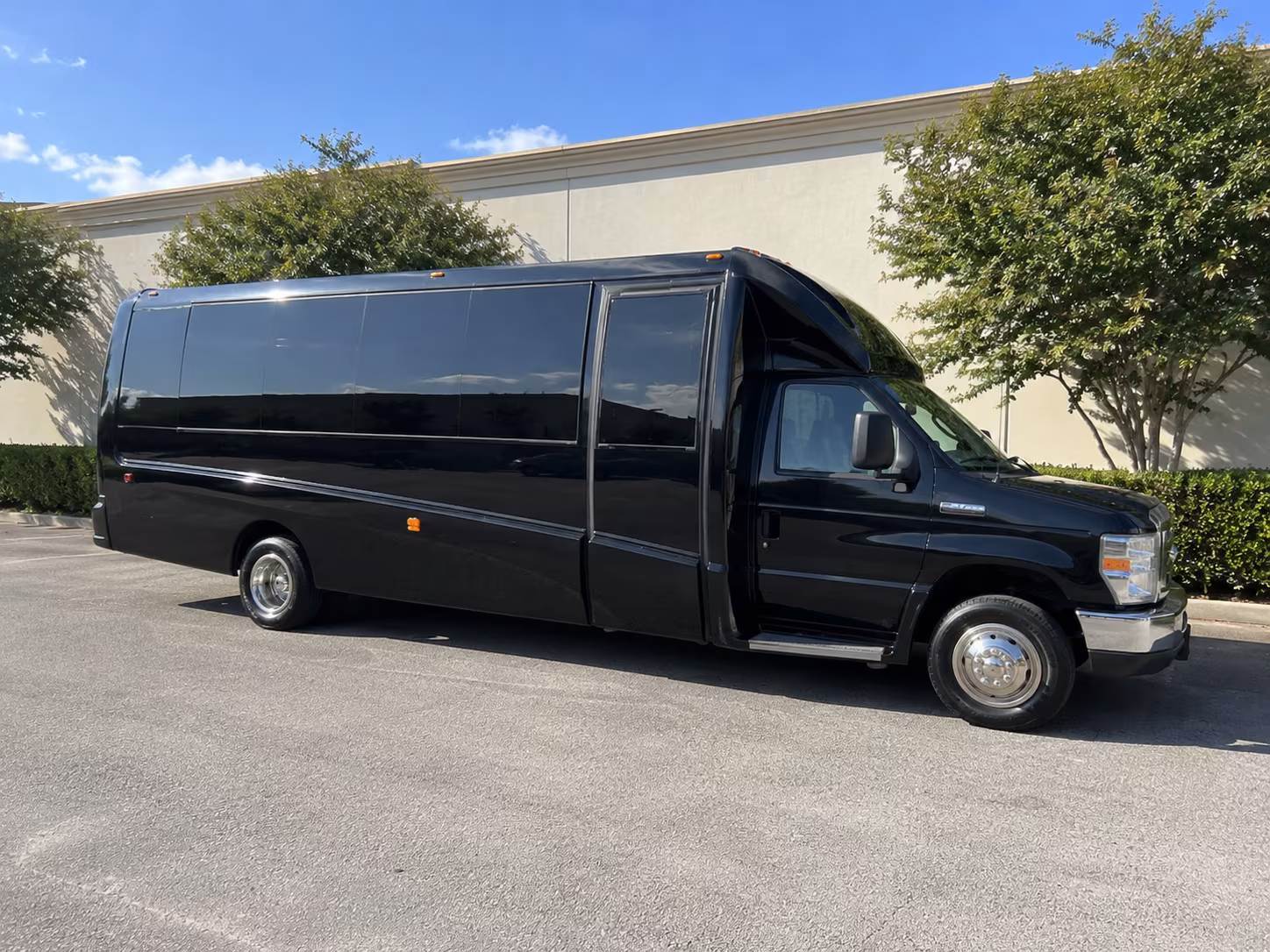 camden concert party bus rental