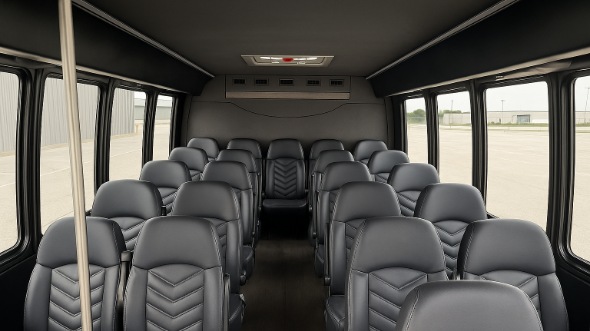 mount laurel 28 passenger minibus